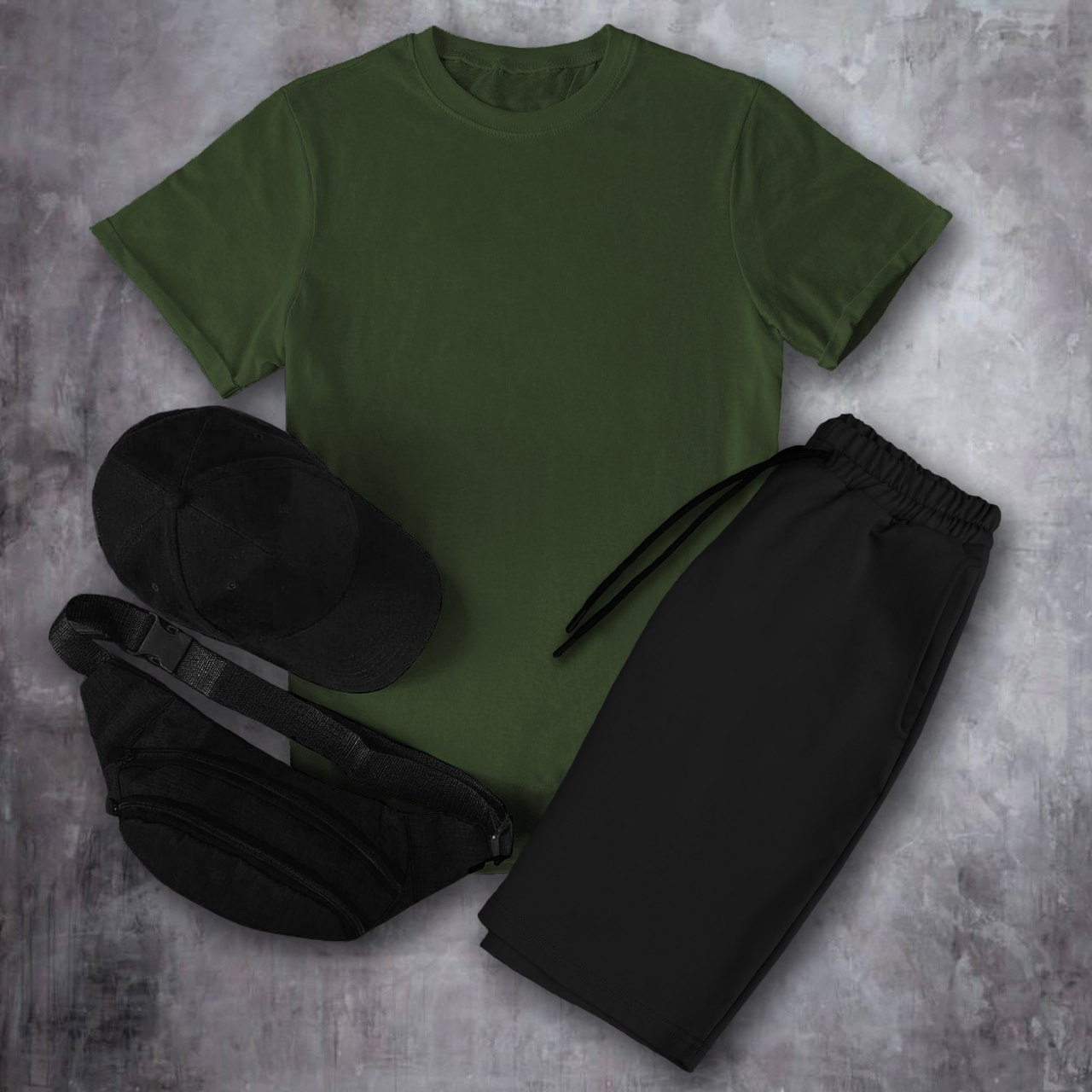 футболка кольору хакі+чорні шорти+подарунки